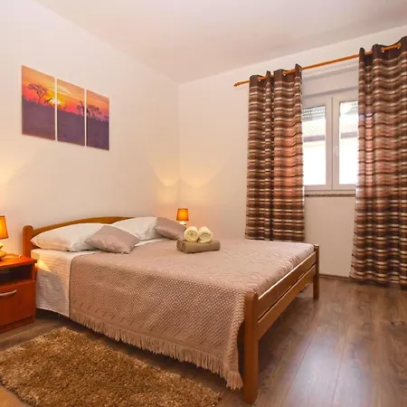 Fuer 5 Personen Ca 70 Qm In Pula, Istrien Istrische Riviera Pula