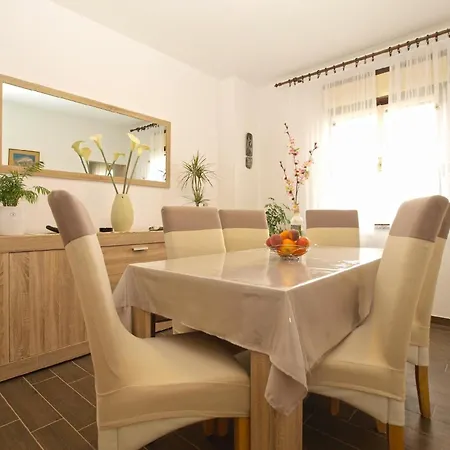 Fuer 5 Personen Ca 70 Qm In Pula, Istrien Istrische Riviera Apartment